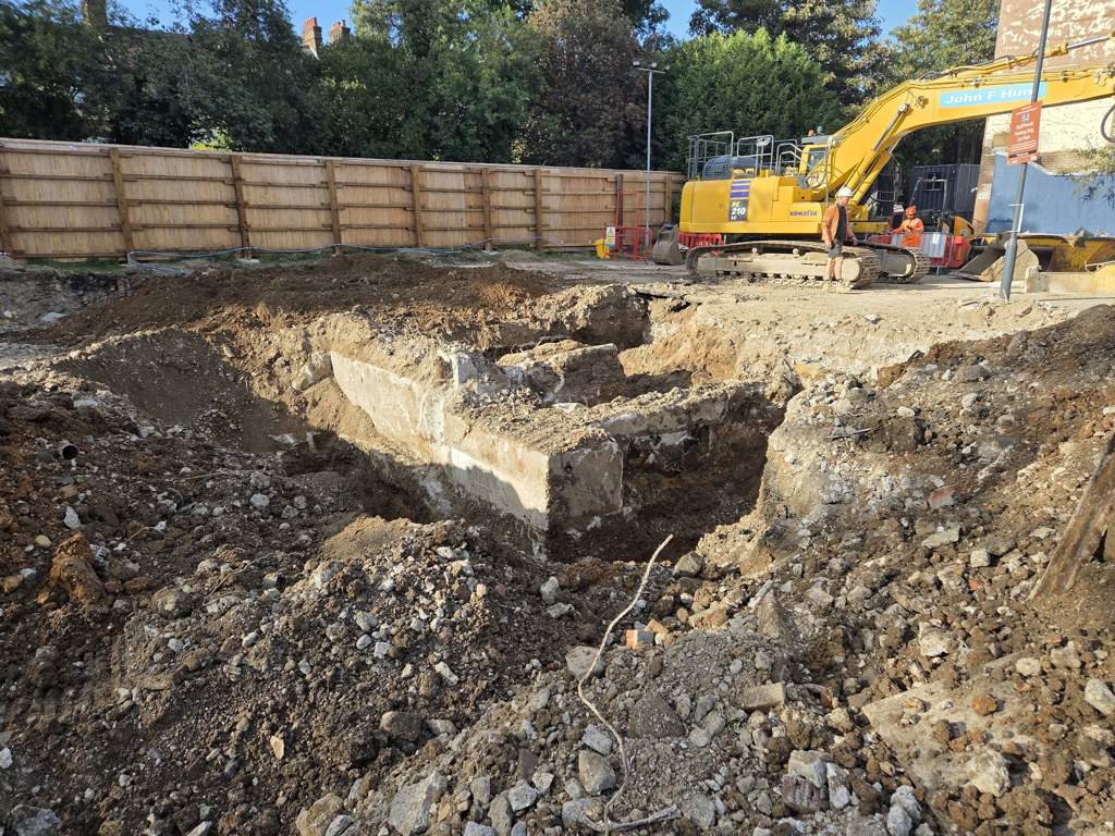 Grubbing up deep reinforced concrete foundations Watford