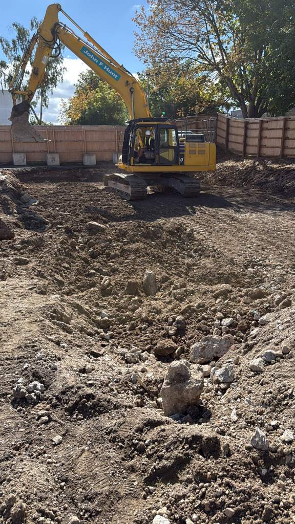 Excavator cutting the bulk dig to formation Watford